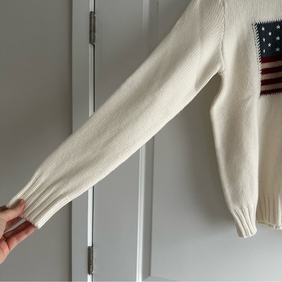 Ralph Lauren Purple Label Cream Cashmere Crewneck Sweater with American Flag NWT - Picture 4 of 7